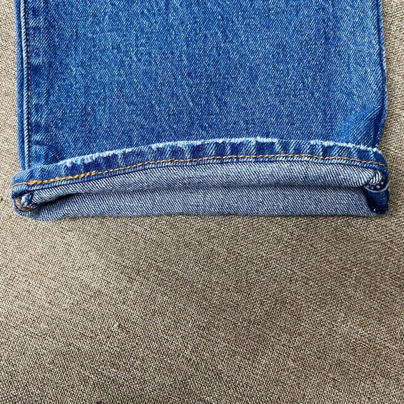 Levi's Premium Ribcage Straight Ankle Jeans Women's 26 Blue Distressed Big E NWT - Picture 11 of 16